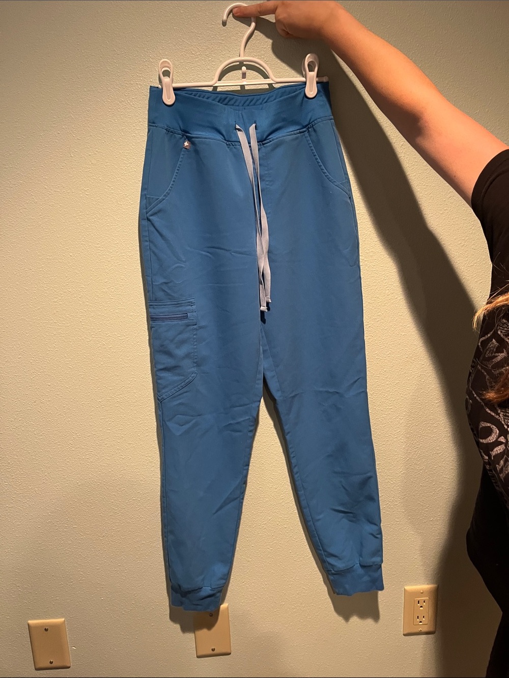 Figs jogger scrub pants